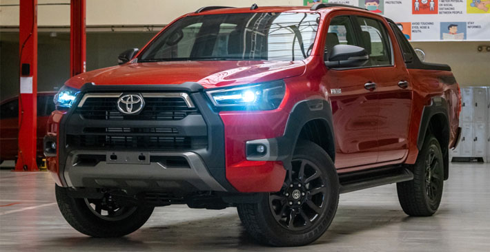 Toyota Hilux: Huyền thoại bán tải