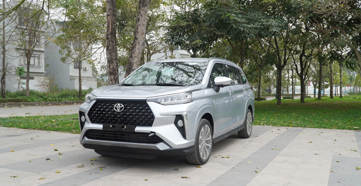 Đánh giá chi tiết ngoại thất Toyota Veloz 2022